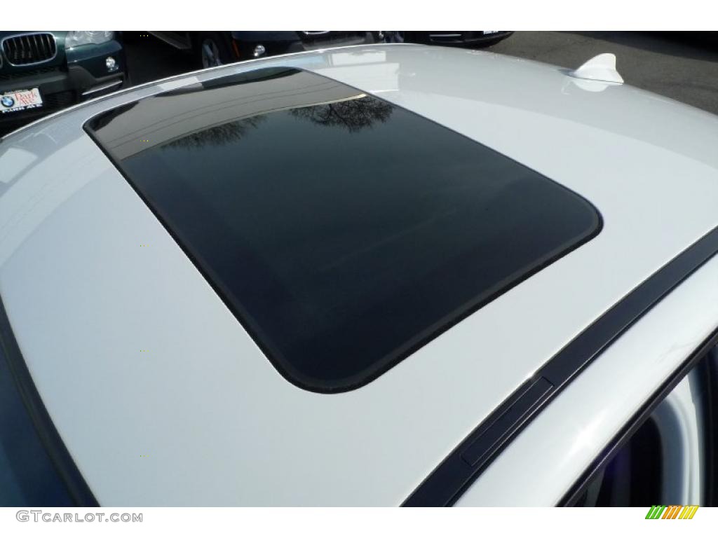 2011 BMW 3 Series 328i xDrive Sedan Sunroof Photo #40999138