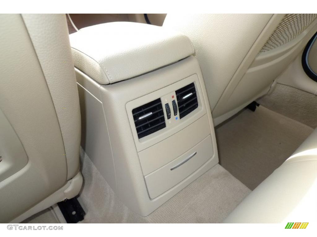 2008 3 Series 328xi Sedan - Alpine White / Beige photo #31