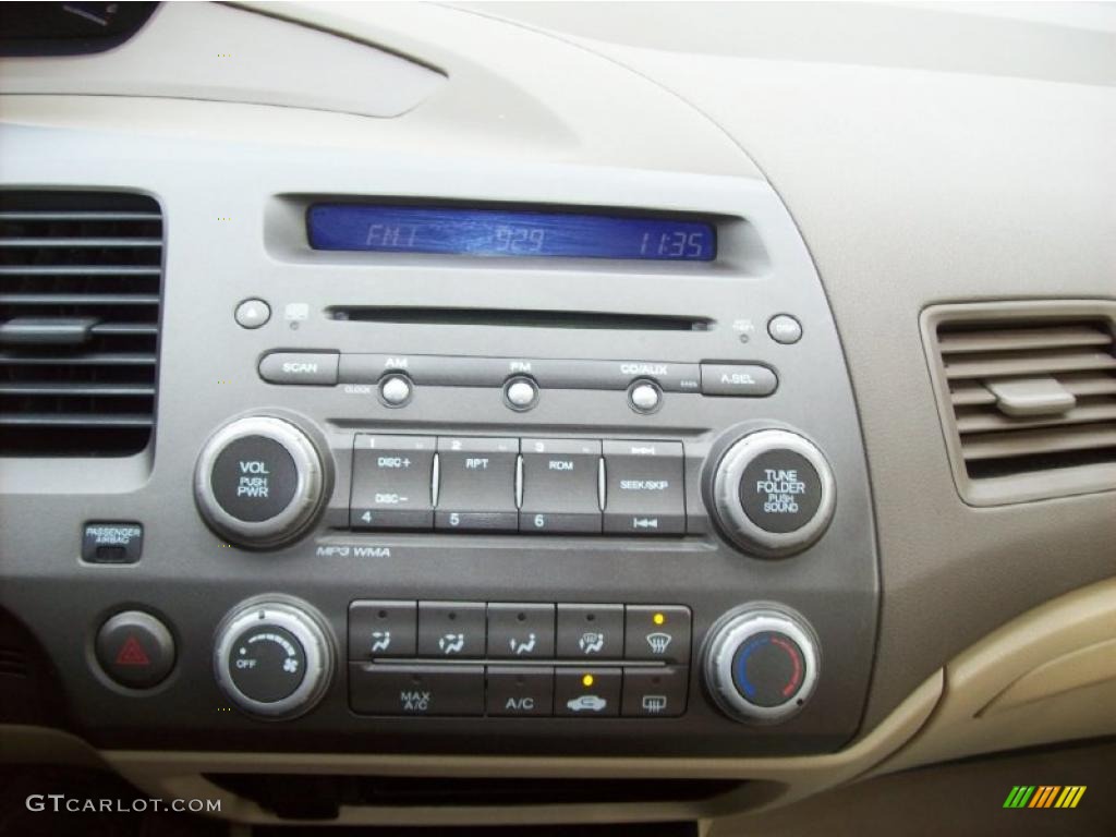 2007 Honda Civic LX Sedan Controls Photo #41004194