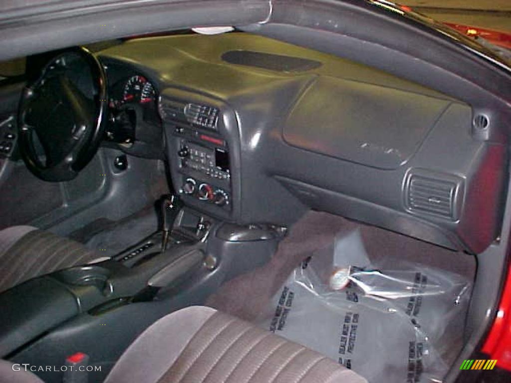 1999 Chevrolet Camaro Z28 Coupe Dark Gray Dashboard Photo #41006726