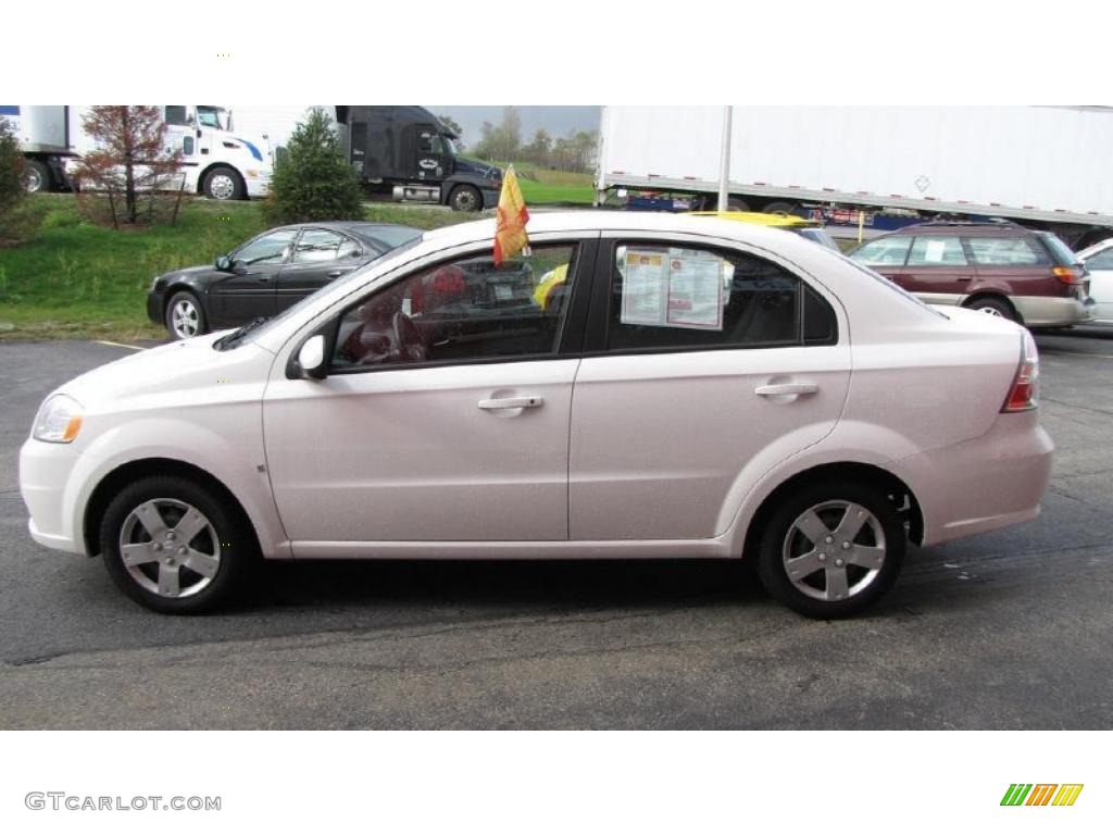 2009 Aveo LT Sedan - Summit White / Charcoal photo #6