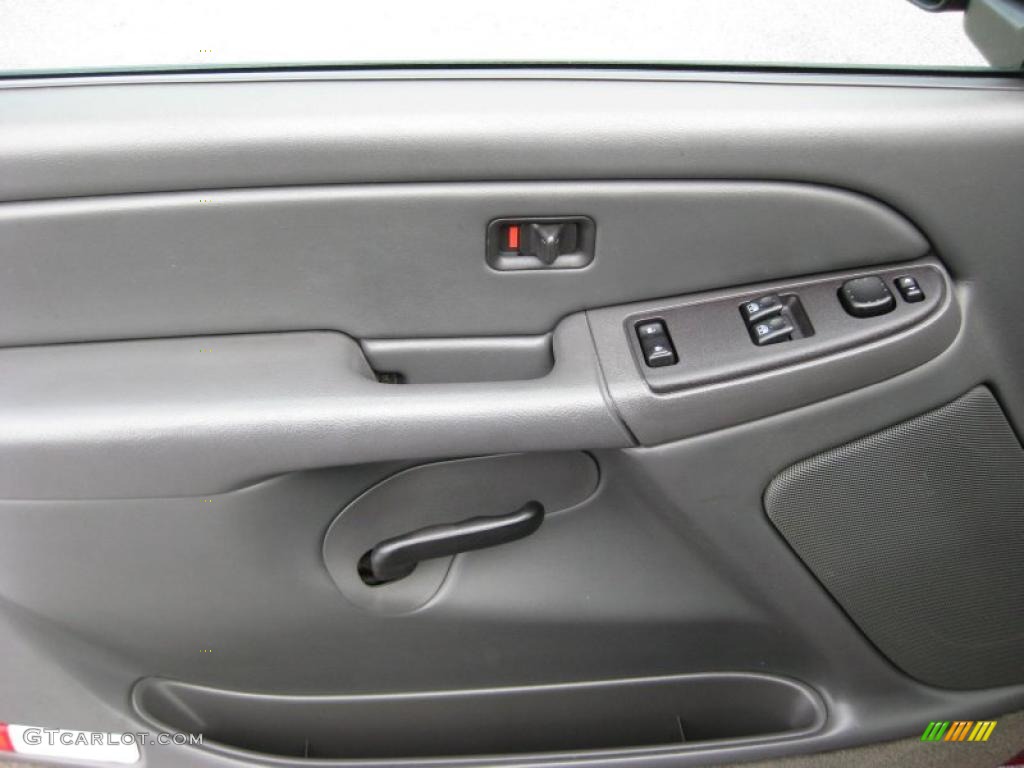 2004 Silverado 1500 LS Extended Cab 4x4 - Sport Red Metallic / Medium Gray photo #16