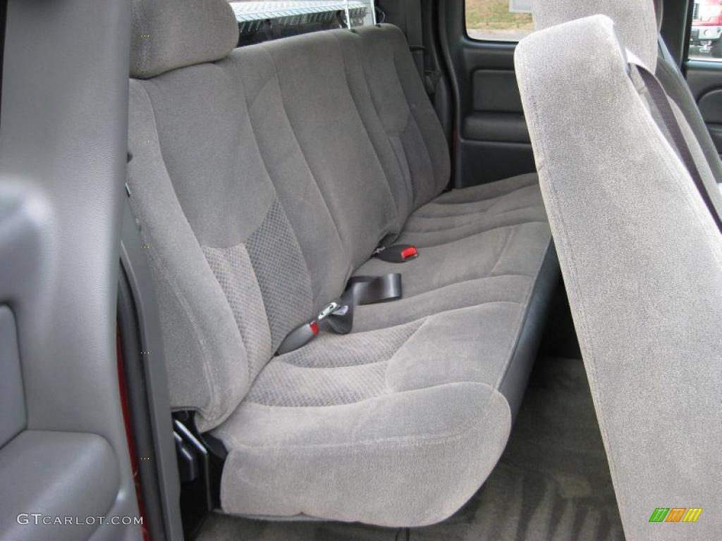 2004 Silverado 1500 LS Extended Cab 4x4 - Sport Red Metallic / Medium Gray photo #23