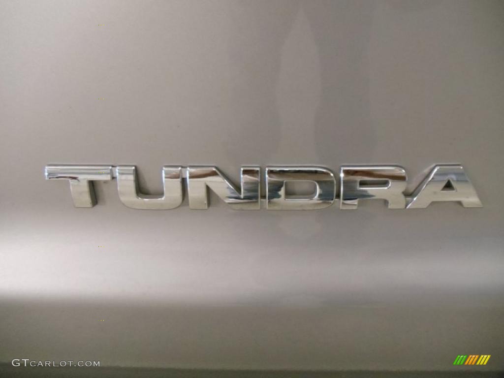 2008 Tundra SR5 CrewMax - Silver Sky Metallic / Black photo #5