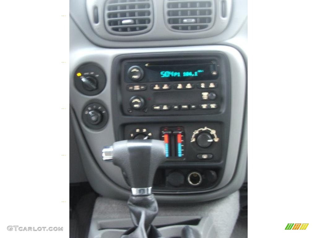 2007 TrailBlazer LS 4x4 - Silverstone Metallic / Light Gray photo #14