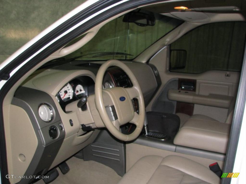 2005 F150 XLT SuperCrew 4x4 - Oxford White / Tan photo #18