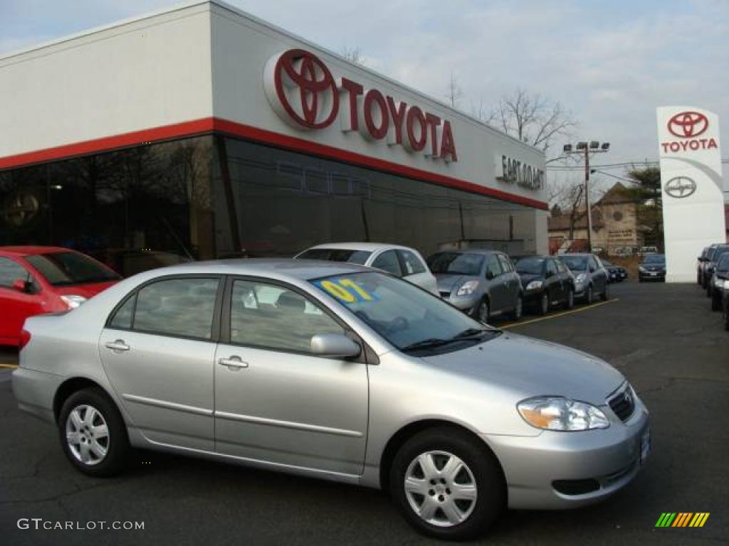 Silver Streak Mica Toyota Corolla