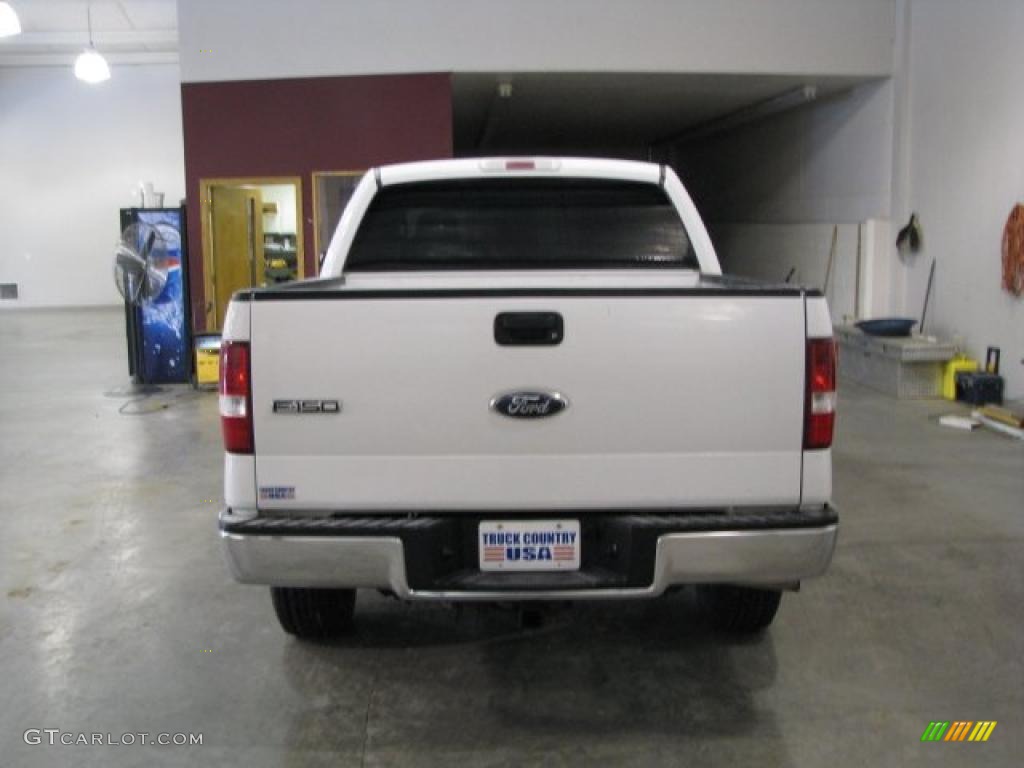 2006 F150 XLT SuperCrew 4x4 - Oxford White / Medium/Dark Flint photo #15