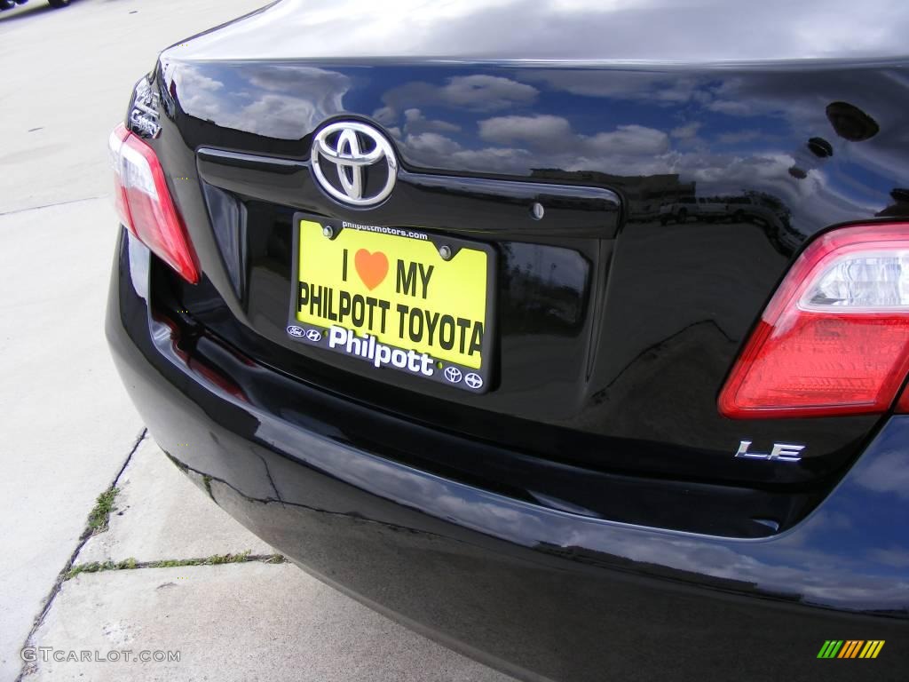 2008 Camry LE - Black / Ash photo #11