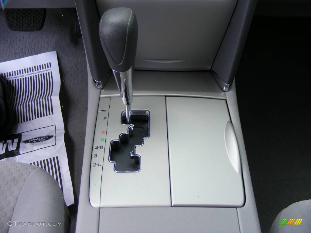 2008 Camry LE - Black / Ash photo #30