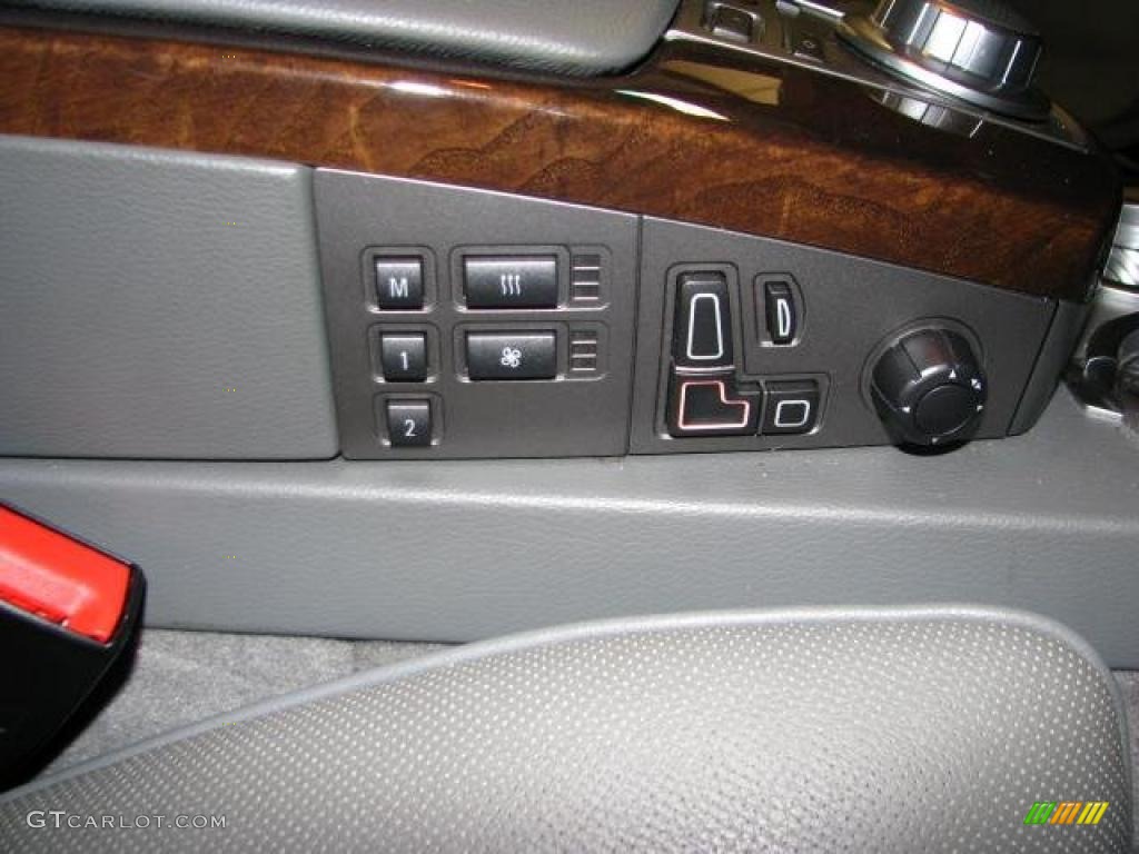 2006 7 Series 750i Sedan - Jet Black / Black/Black photo #25