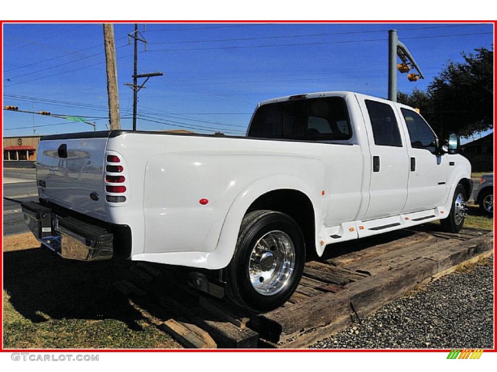 2000 F450 Super Duty XLT Crew Cab 4x4 Dually - Oxford White / Medium Graphite photo #9
