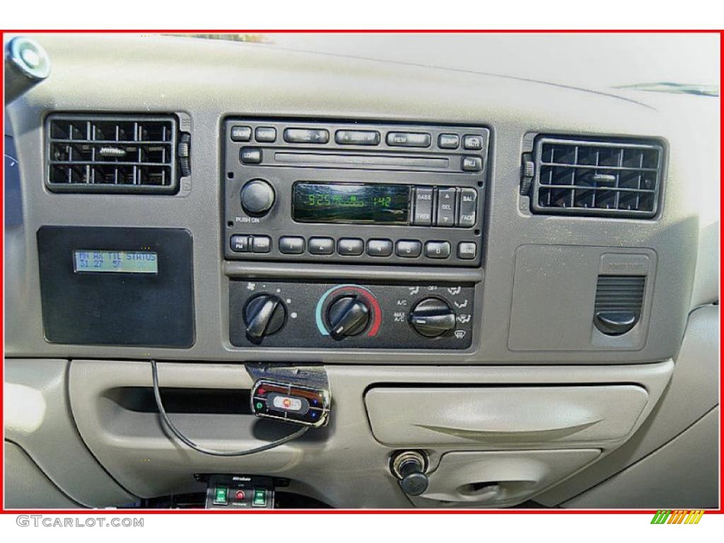 2000 Ford F450 Super Duty XLT Crew Cab 4x4 Dually Controls Photos