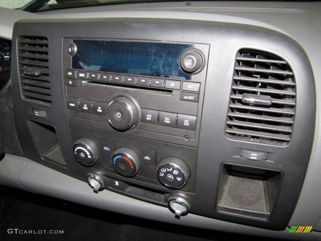 2008 Silverado 1500 LS Crew Cab - Silver Birch Metallic / Dark Titanium photo #15