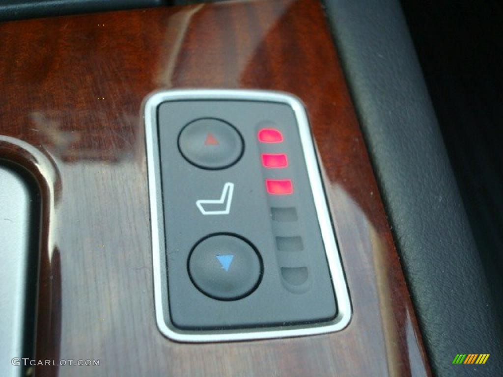 2009 Acura RL 3.7 AWD Sedan Controls Photo #41032064