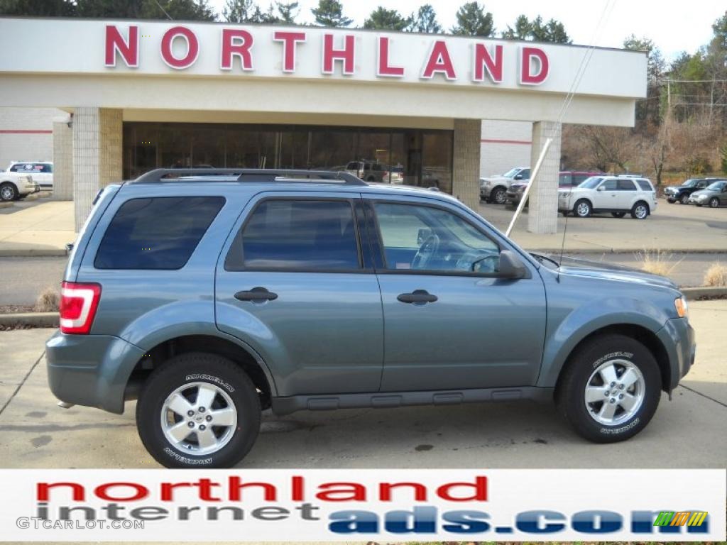 2010 Escape XLT 4WD - Steel Blue Metallic / Charcoal Black photo #1