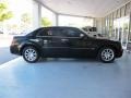 Brilliant Black - 300 C HEMI Photo No. 2