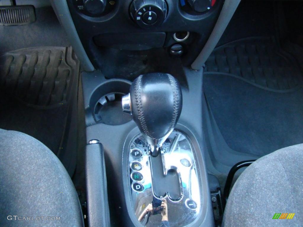 2004 Hyundai Santa Fe LX 5 Speed Automatic Transmission Photo #41033549