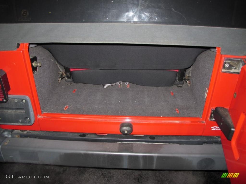 1999 Jeep Wrangler Sport 4x4 Trunk Photo #41035528