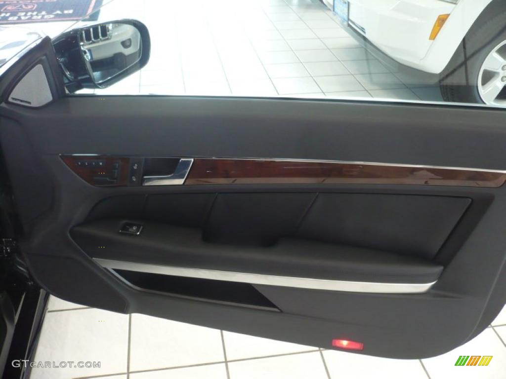 2010 Mercedes-Benz E 550 Coupe Black Door Panel Photo #41035972