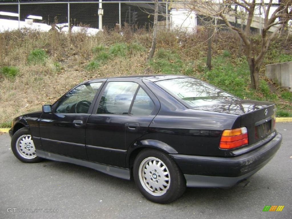 Jet Black 1993 BMW 3 Series 325i Sedan Exterior Photo #41035976