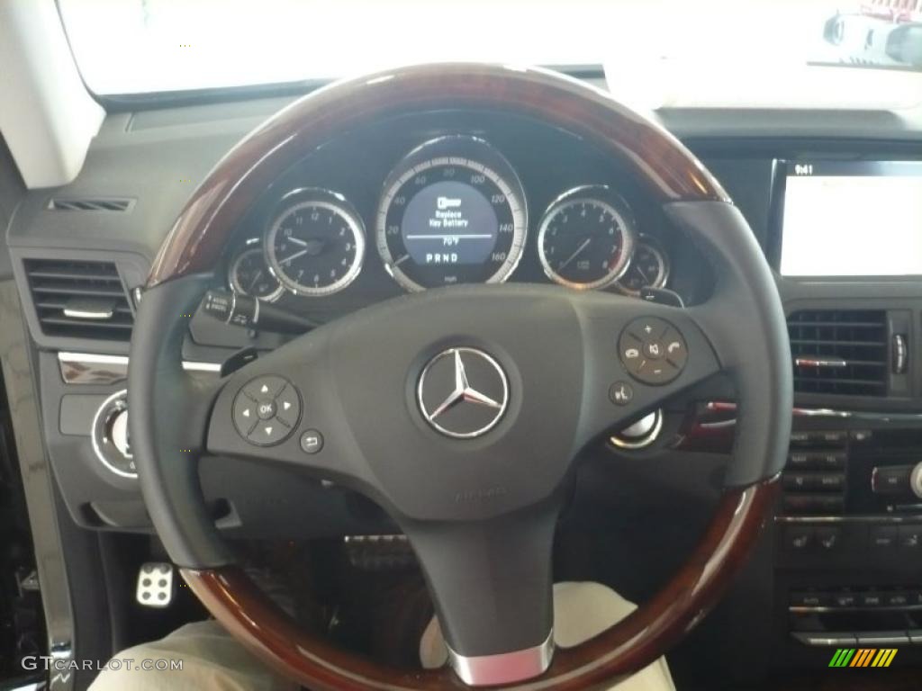 2010 Mercedes-Benz E 550 Coupe Black Steering Wheel Photo #41036112