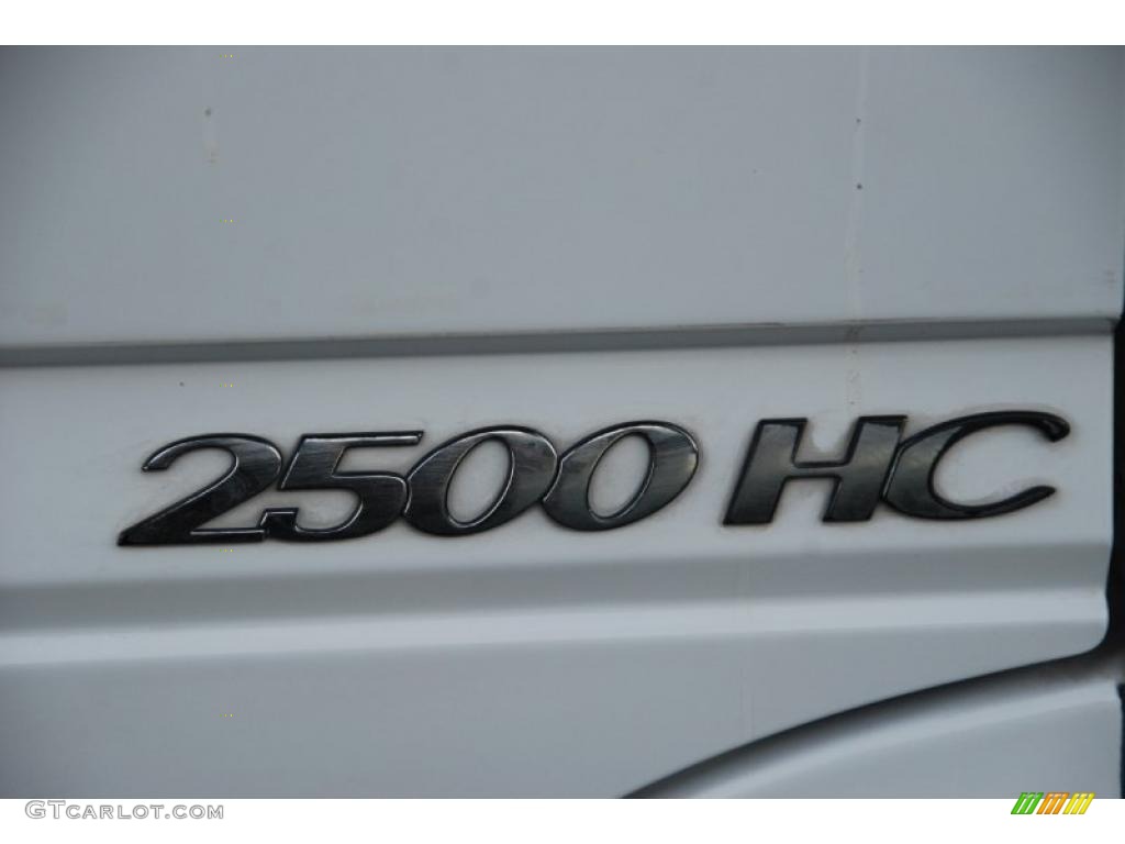2005 Dodge Sprinter Van 2500 High Roof Cargo Marks and Logos Photo #41038544