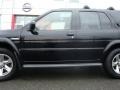 Super Black - Pathfinder LE Platinum 4x4 Photo No. 4