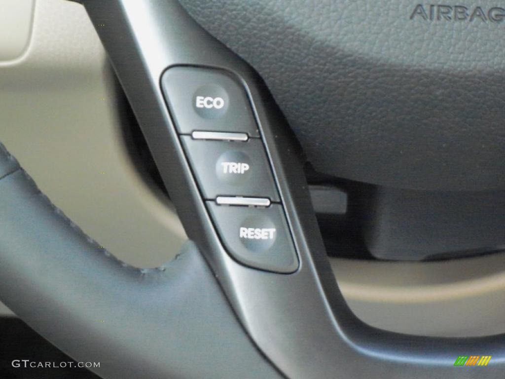 2011 Kia Optima EX Controls Photo #41043253