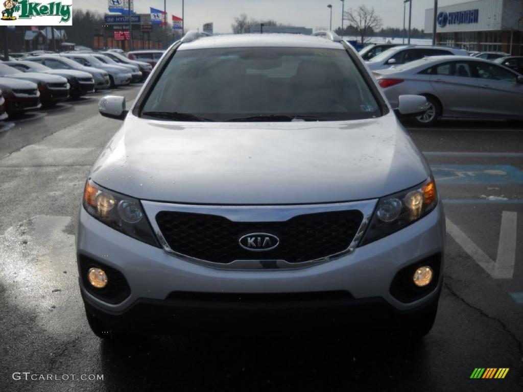 2011 Sorento LX V6 AWD - Bright Silver / Gray photo #15