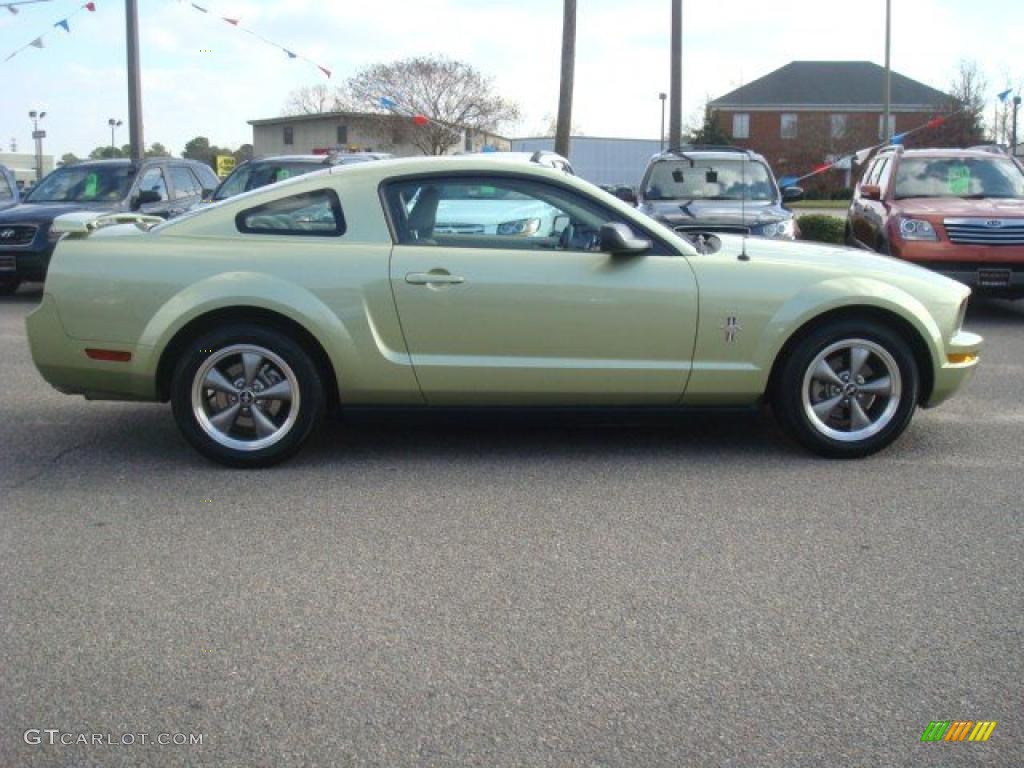 Legend Lime Metallic 2006 Ford Mustang V6 Deluxe Coupe Exterior Photo #41048181