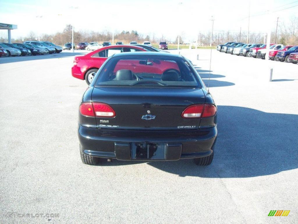 1996 Cavalier Sedan - Black / Dark Gray photo #14