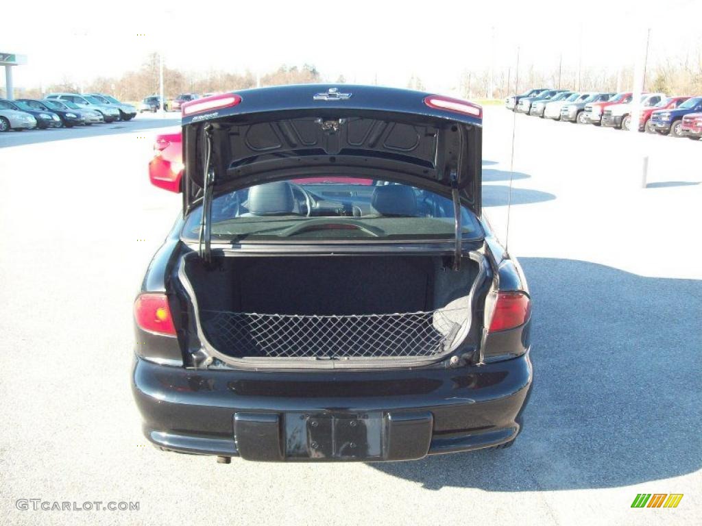 1996 Cavalier Sedan - Black / Dark Gray photo #15