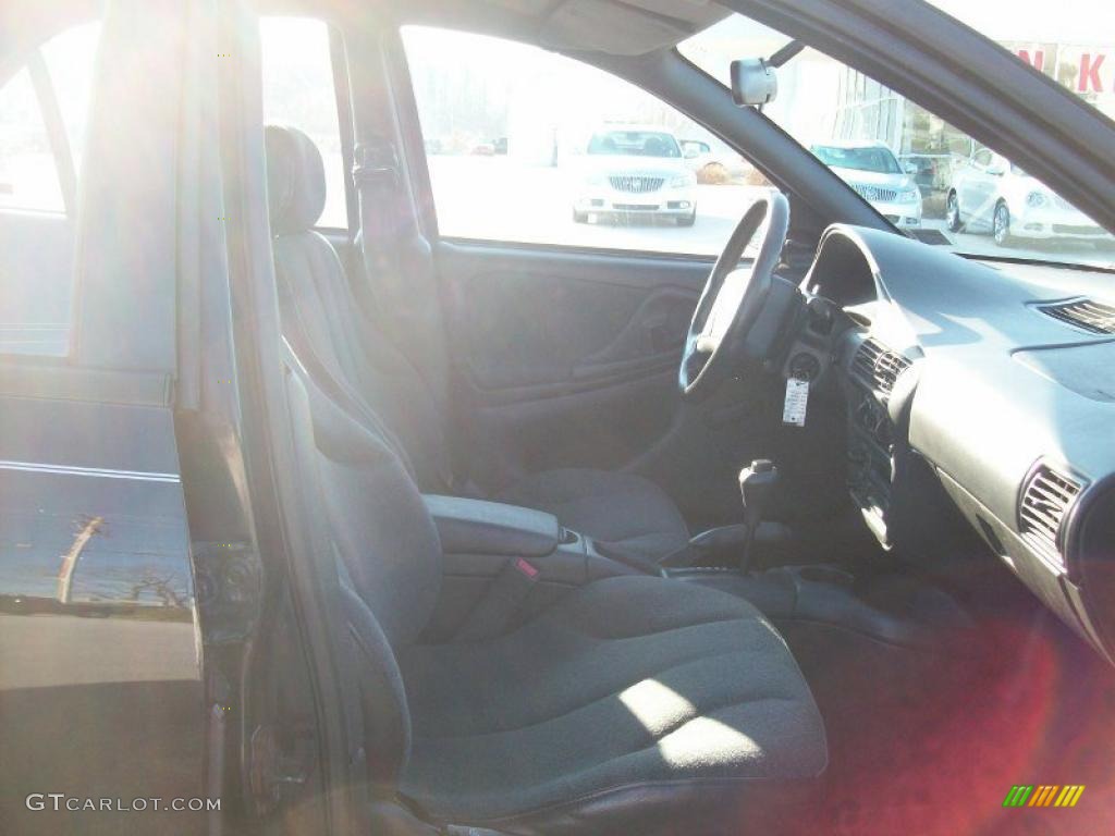 1996 Cavalier Sedan - Black / Dark Gray photo #21