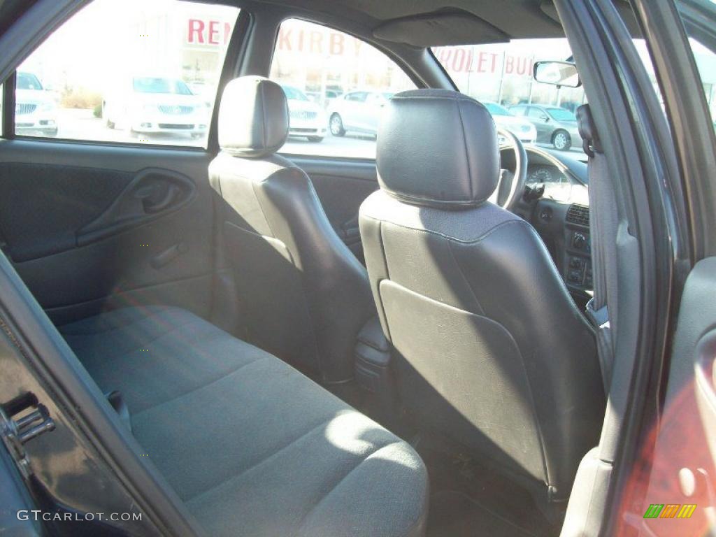 1996 Cavalier Sedan - Black / Dark Gray photo #26