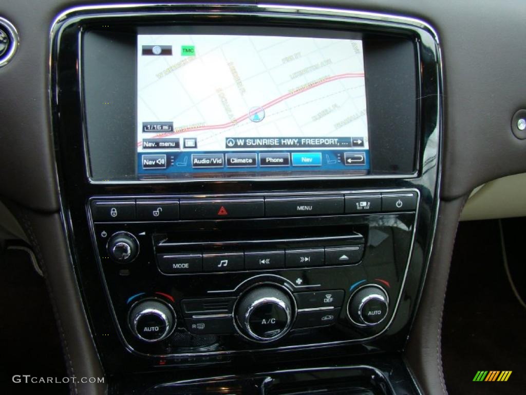 2011 Jaguar XJ XJ Navigation Photo #41050097