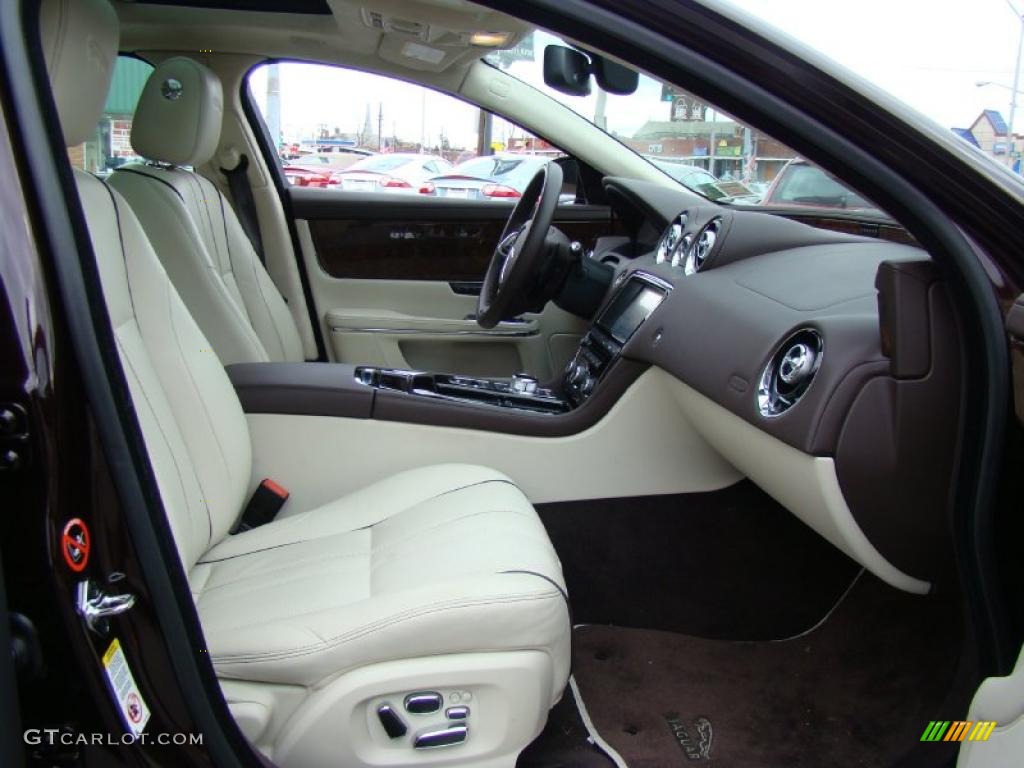 2011 XJ XJ - Caviar Metallic / Ivory/Truffle photo #27