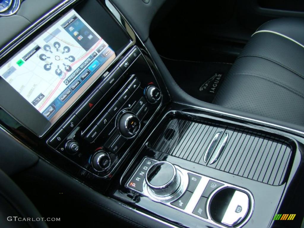 2011 Jaguar XJ XJL Controls Photo #41050601
