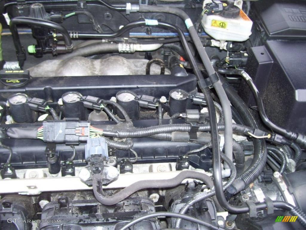2005 Ford Focus ZX4 SES Sedan 2.0 Liter DOHC 16-Valve Duratec 4 Cylinder Engine Photo #41051145