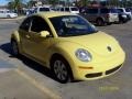 2009 Sunflower Yellow Volkswagen New Beetle 2.5 Coupe  photo #5