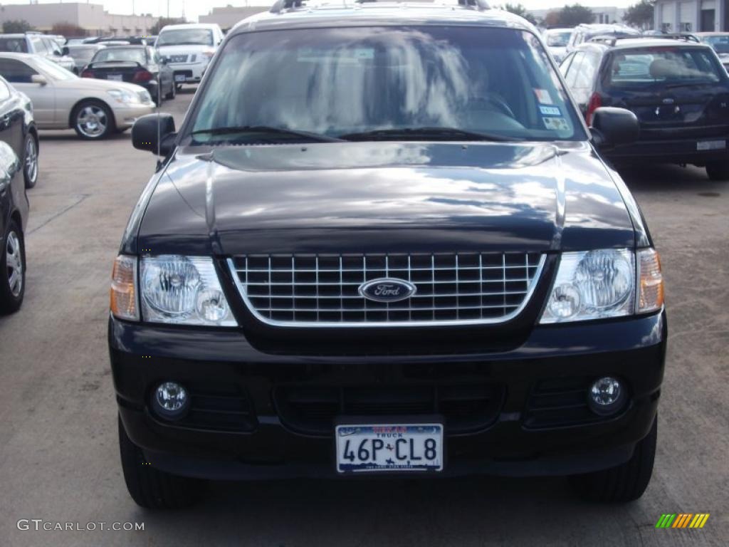 2004 Explorer XLT - Black / Graphite photo #2