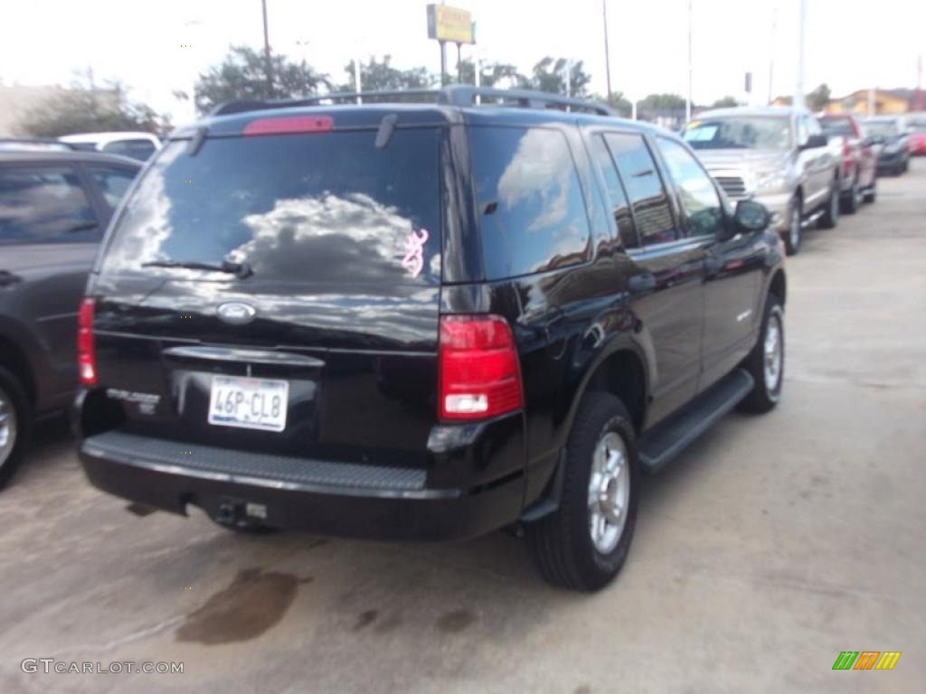 2004 Explorer XLT - Black / Graphite photo #3