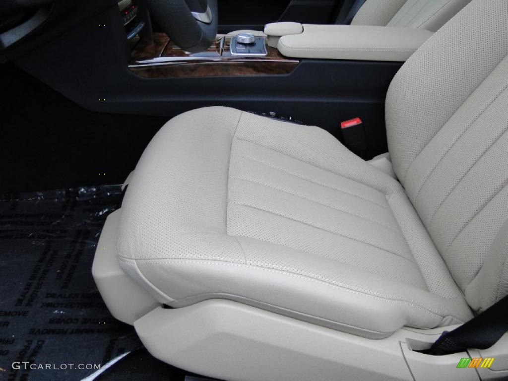 Ash/Black Interior 2011 Mercedes-Benz E 550 Sedan Photo #41059627