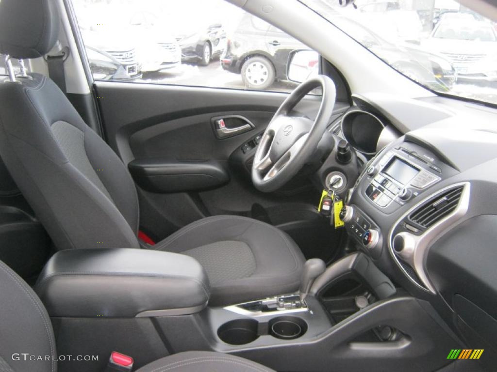 Black Interior 2010 Hyundai Tucson GLS Photo #41060695