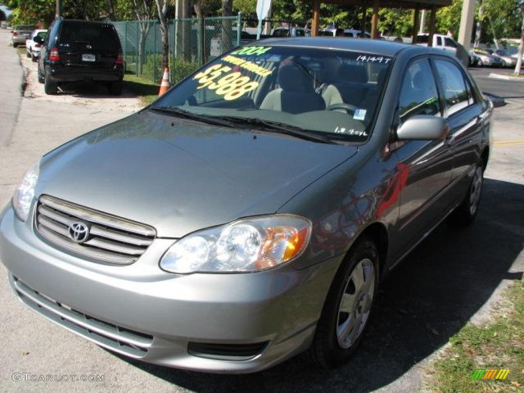 2004 Corolla LE - Mineral Green / Pebble Beige photo #5