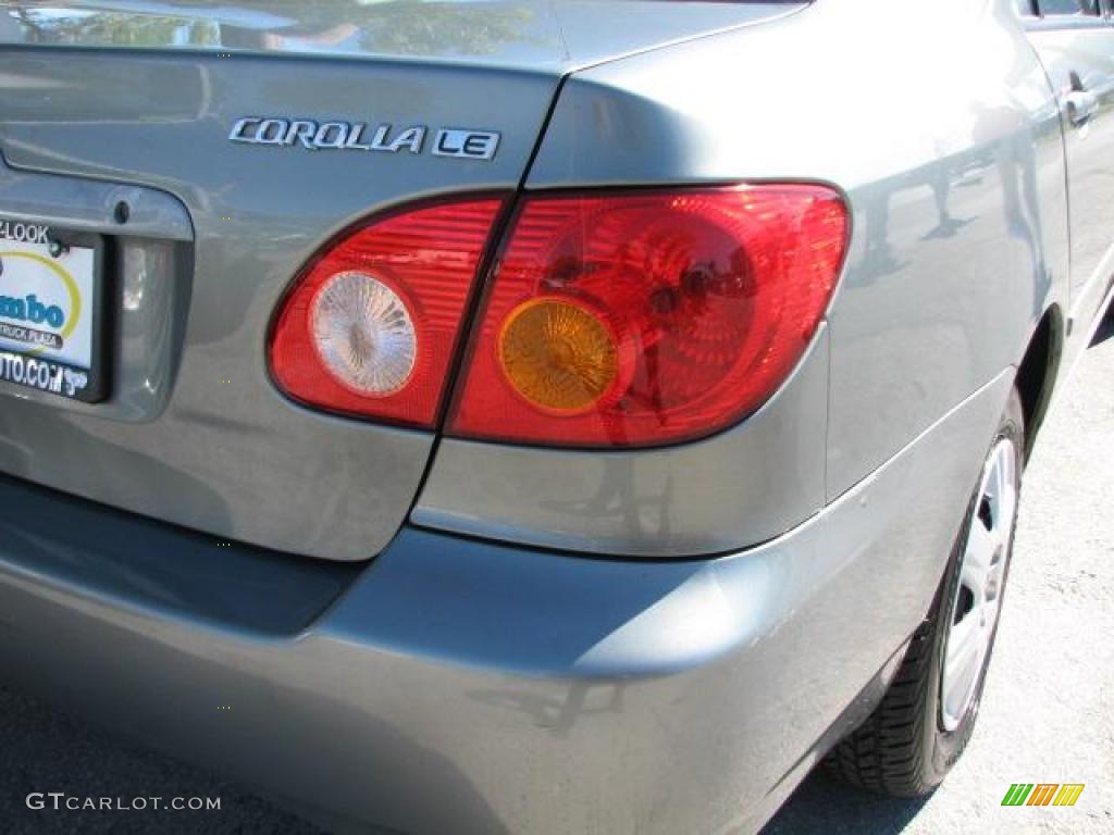 2004 Corolla LE - Mineral Green / Pebble Beige photo #8