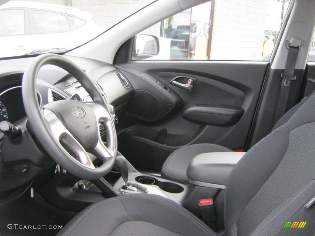 Black Interior 2010 Hyundai Tucson GLS Photo #41060931