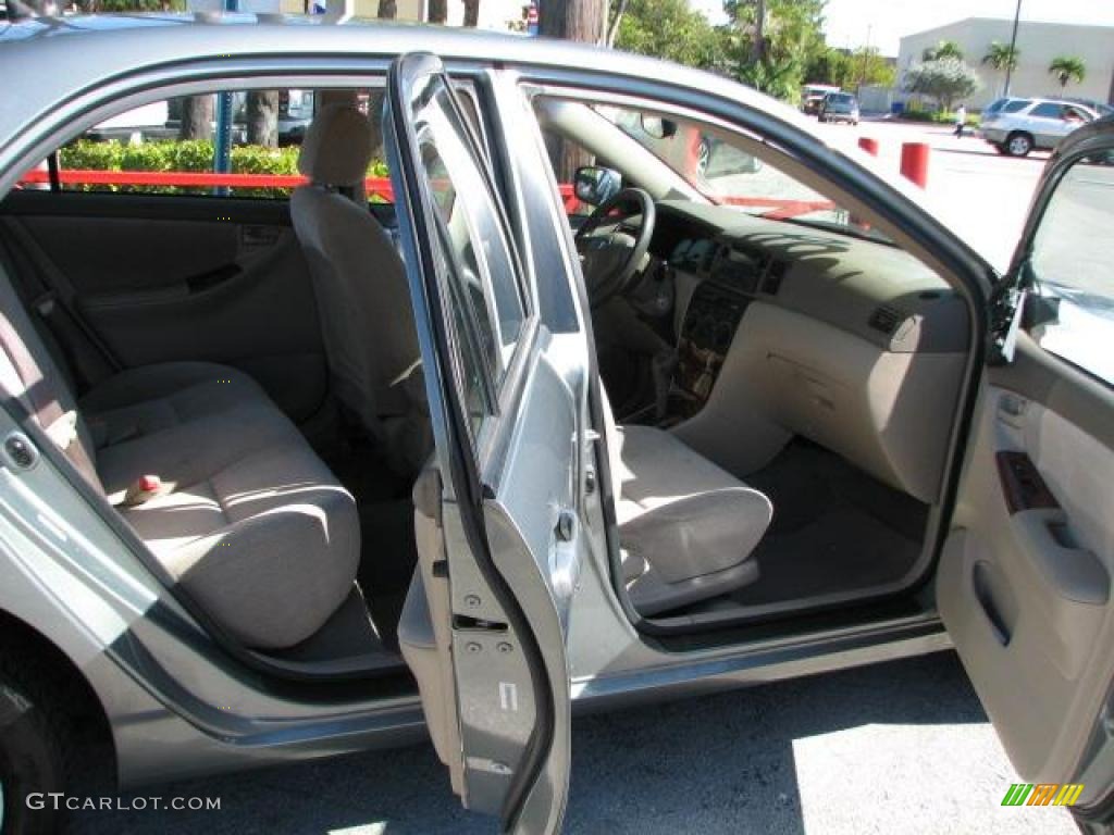 2004 Corolla LE - Mineral Green / Pebble Beige photo #11
