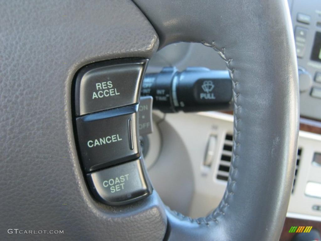 2006 Hyundai Sonata LX V6 Controls Photo #41064399
