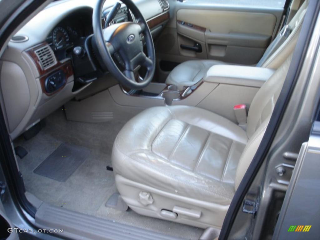 Medium Parchment Interior 2002 Ford Explorer XLT 4x4 Photo #41069487